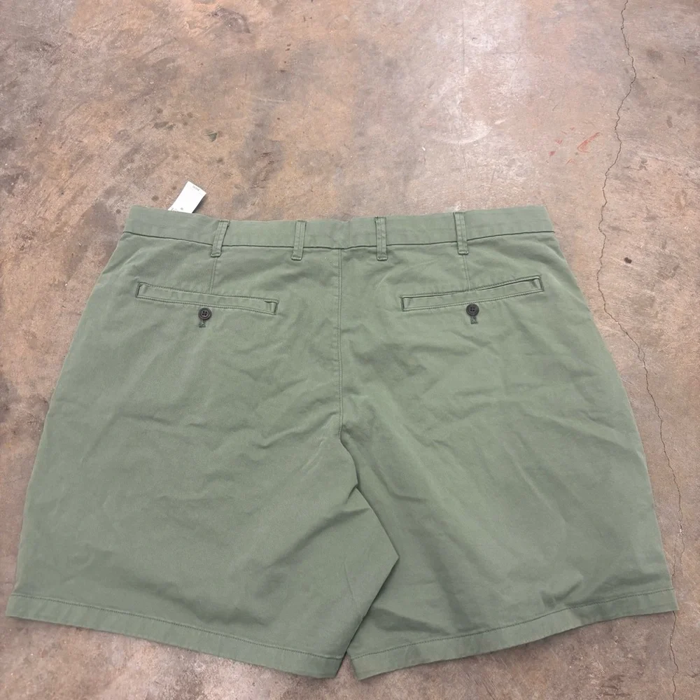 Gap Men’s 8" Essential Modern Chino Shorts Bundle Mens 38 Gray Navy Olive - Picture 3 of 13